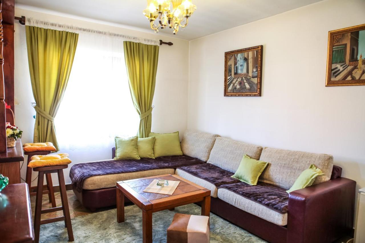 Apartment Dejan Cetinje Dış mekan fotoğraf