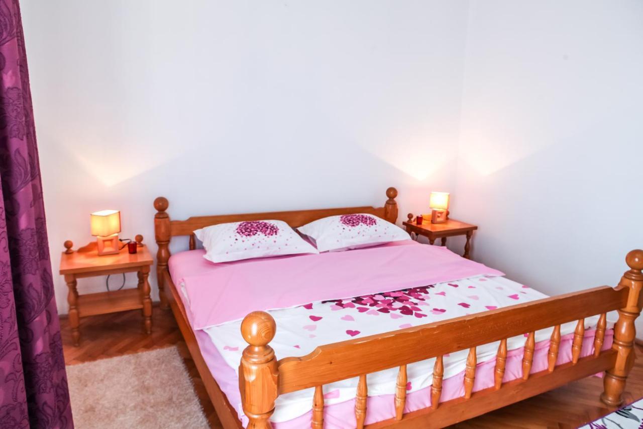 Apartment Dejan Cetinje Dış mekan fotoğraf